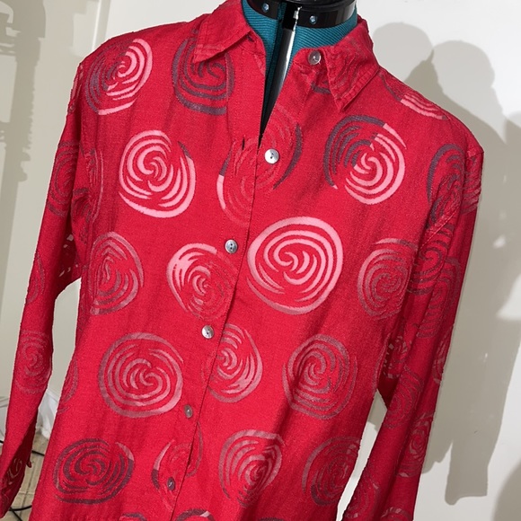 Chico's Jackets & Blazers - EUC: Chicos light weight rayon jacket with swirl design